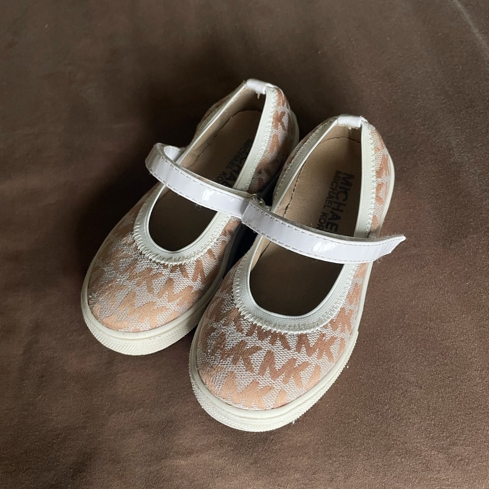 Girl’s Sz12 Michael Kors Flats